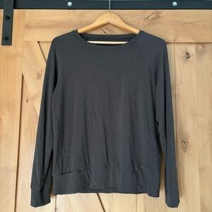 COZY EARTH Bamboo Pullover Long Sleeve Top Charcoal Size Medium